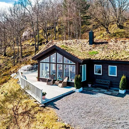 6 Person In Valev G Valevåg