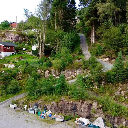 Serene Waterfront Retreat-by Traum