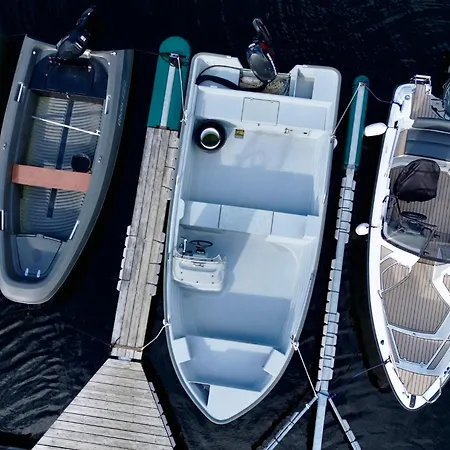 Serene Waterfront Retreat-by Traum Tatil Evi