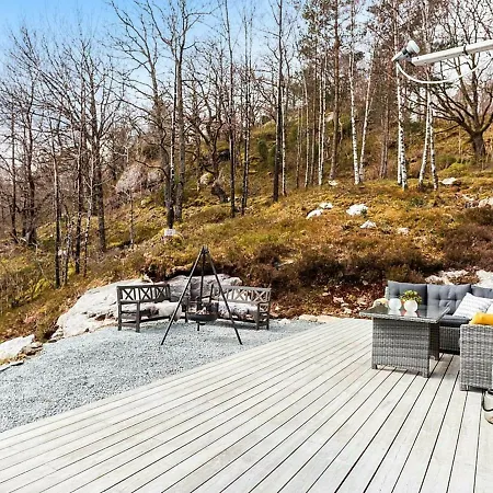 6 Person In Valev G Ferienhaus Valevåg